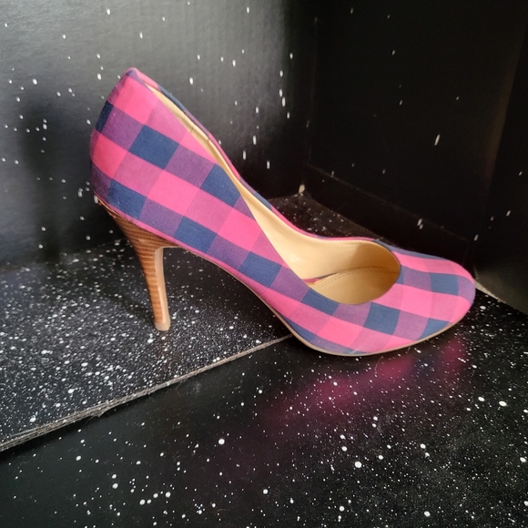 Jessica Simpson Pink and Blue Plaid Heels - Picture 2 of 7
